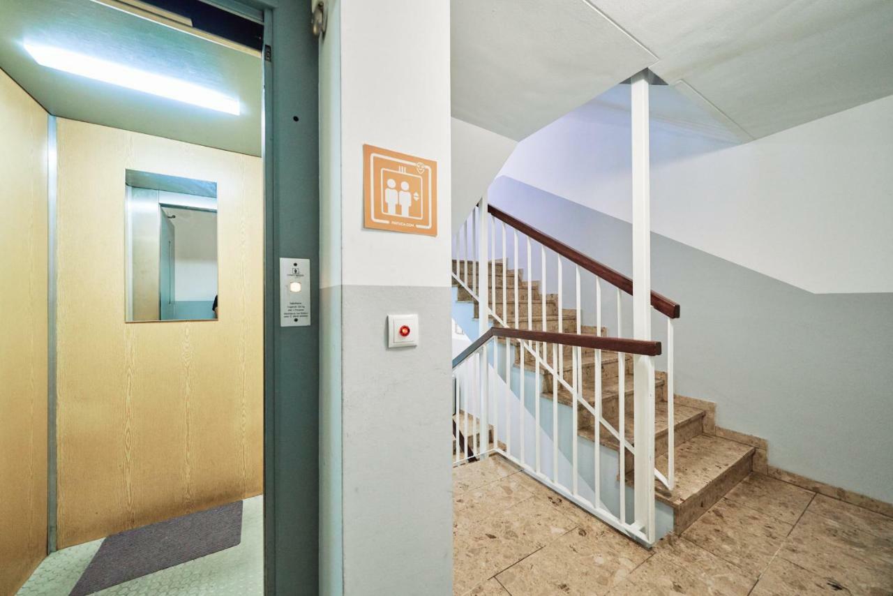 Leuhusen Center Apartments Vienna Exterior photo